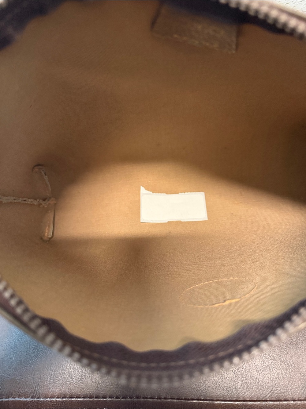 Gucci Beige/Tan Monogram Zip Pouch - Picture 4 of 5